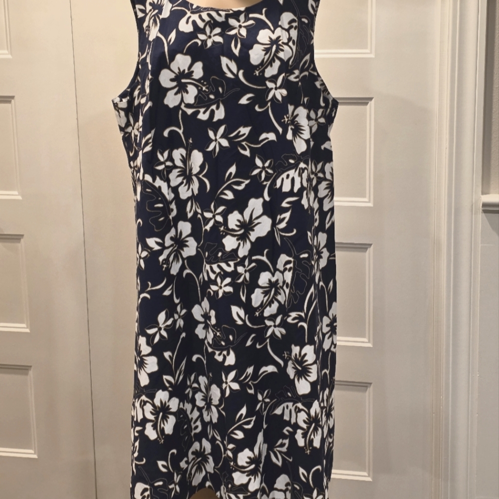 Vintage Hilo Hattie Hawaiian Sleeveless Blue/White Tropical Floral Print 2XDress